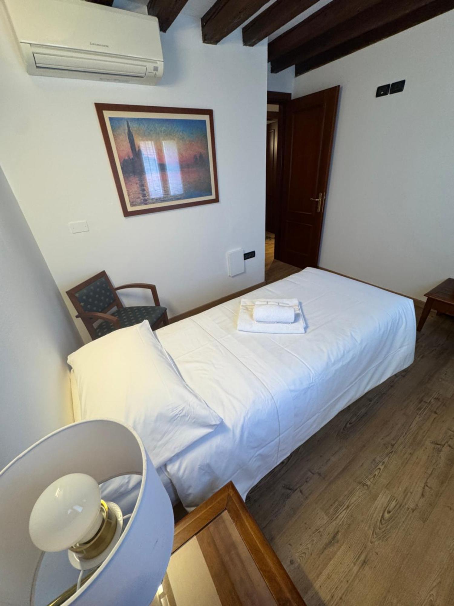 Alloggi Marinella Guest house Venice
